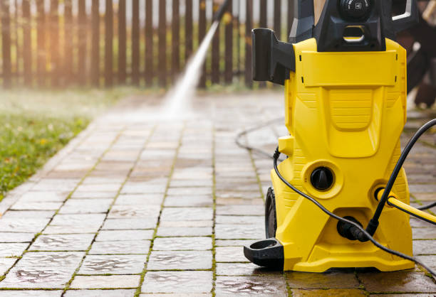 Best Sign and Awning Cleaning  in Lipatria, CA